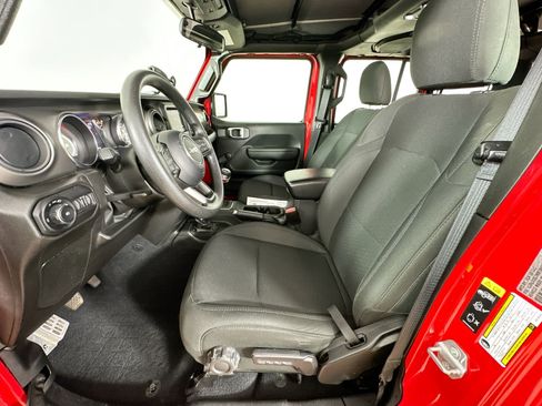 Used 2022 Jeep Wrangler Unlimited Sport AWD/4WD image 29