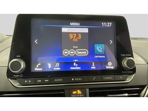 Used 2024 Nissan Altima 2.5 SV FWD image 21