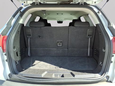 Used 2012 Chevrolet Traverse LT w/ All-Star Edition FWD image 32