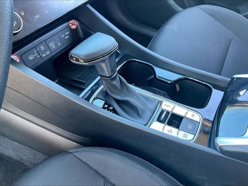 Used 2025 Hyundai Tucson SEL image 18