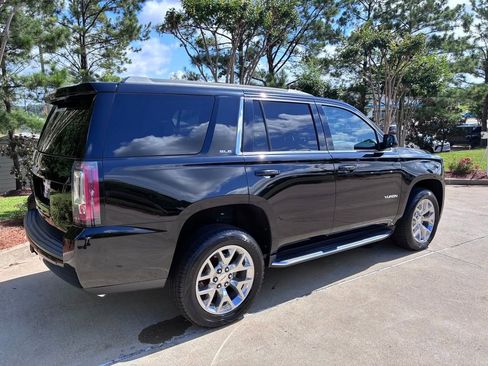 Used 2018 GMC Yukon SLE w/ SLE Value Package RWD image 9