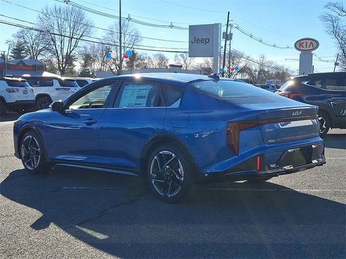 New 2025 Kia K4 GT-Line image 3