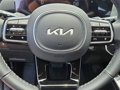New 2025 Kia Sorento S w/ Panoramic Sunroof Package image 21