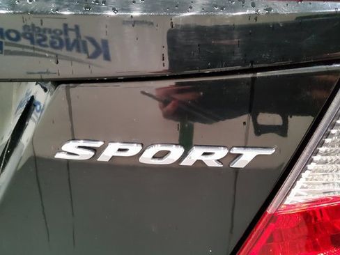 Used 2018 Honda Fit Sport image 40