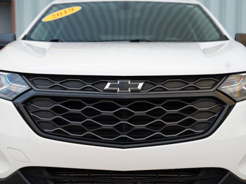 Used 2019 Chevrolet Equinox LT image 4