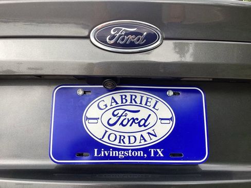 Used 2020 Ford Fusion SE FWD image 12