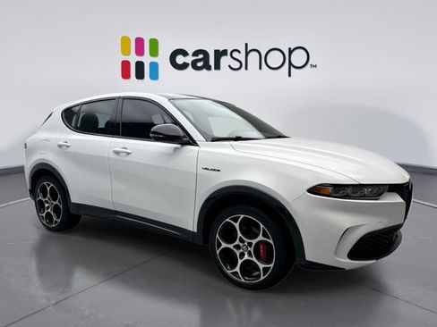 Used 2024 Alfa Romeo Tonale Veloce AWD/4WD image 7
