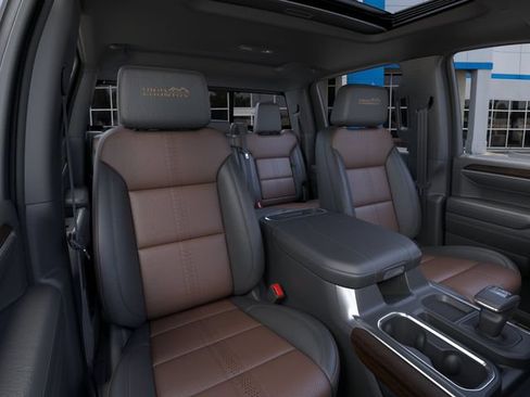 New 2026 Chevrolet Silverado 1500 High Country AWD/4WD image 16