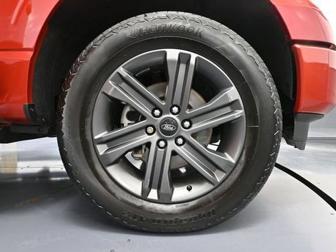 Used 2023 Ford F150 Lariat w/ Equipment Group 502A High AWD/4WD image 17