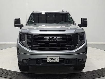 Used 2023 GMC Sierra 1500 Elevation w/ Preferred Package
