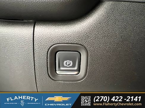 Used 2025 Chevrolet Silverado 1500 Custom AWD/4WD image 24