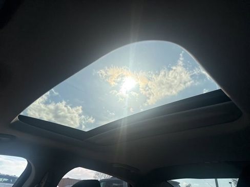 Used 2019 Ford Fusion Titanium image 18