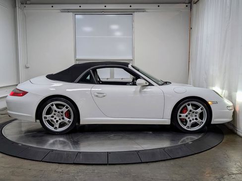 Used 2008 Porsche 911 Carrera S RWD image 17