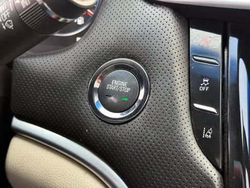 Used 2014 Cadillac XTS Platinum FWD image 37