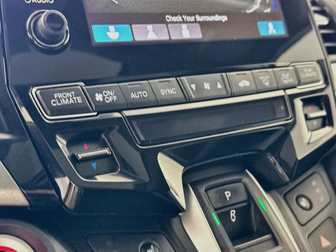 Used 2023 Honda Odyssey EX-L image 13