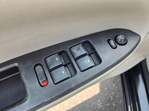 Used 2008 Chevrolet Impala LT FWD image 13