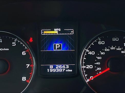 Used 2014 Subaru Outback 2.5i Limited w/ Moonroof Package image 13