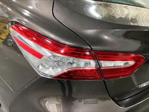 Certified 2018 Toyota Camry XLE w/ Audio Package FWD image 29