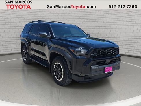 Used 2025 Toyota 4Runner TRD Off-Road Premium w/ Tow Technology Package AWD/4WD image 3