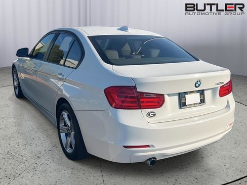 Used 2014 BMW 320i Sedan image 10