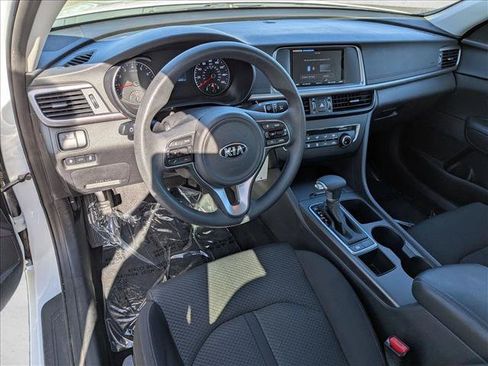 Used 2016 Kia Optima LX FWD image 9