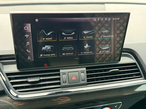 Used 2023 Audi SQ5 Premium Plus image 30