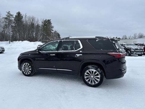 Used 2022 Chevrolet Traverse Premier w/ LPO, Floor Liner Package image 5