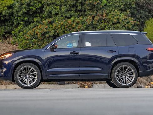 New 2026 Lexus TX 350 AWD image 4