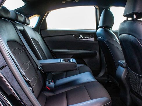 Used 2023 Kia Forte GT-Line w/ GT-Line Technology Package image 36