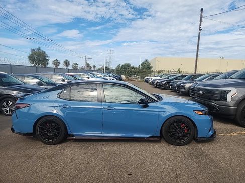 Used 2022 Toyota Camry TRD w/ TRD Package w/JBL Audio FWD image 16