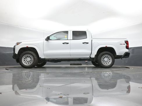 Used 2024 Chevrolet Colorado W/T w/ WT Convenience Package image 34