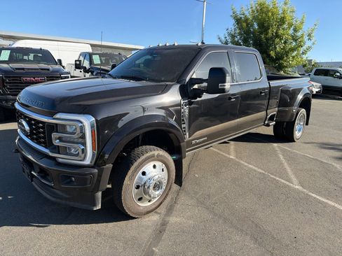 Used 2024 Ford F450 King Ranch w/ FX4 Off-Road Package AWD/4WD image 1