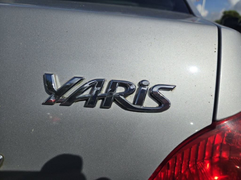 Used 2008 Toyota Yaris Sedan w/ Convenience Pkg FWD image 8
