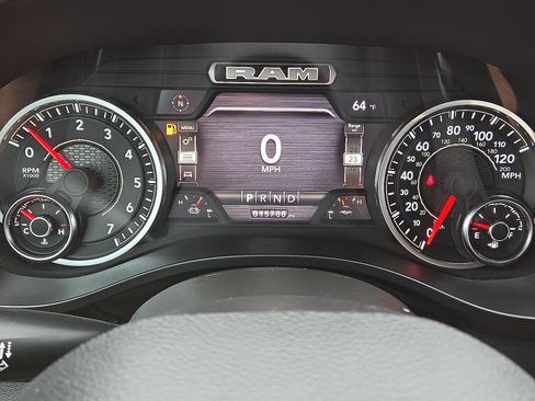Used 2024 RAM 1500 Lone Star AWD/4WD image 14