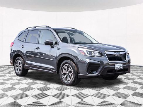 Used 2020 Subaru Forester Premium w/ Popular Package #1 AWD/4WD image 12