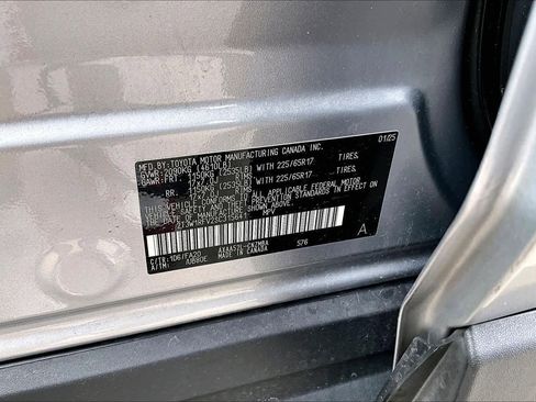 Used 2025 Toyota RAV4 XLE image 35