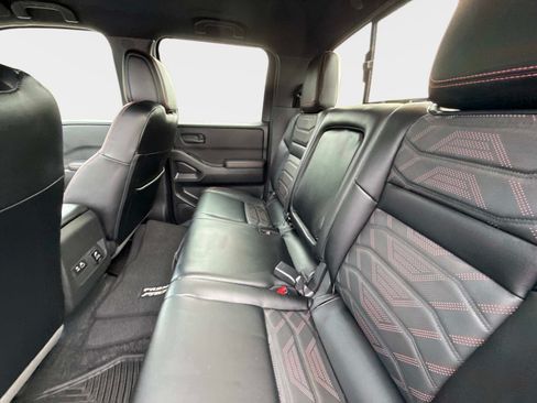 Used 2026 Nissan Frontier PRO-4X w/ Pro Premium Package AWD/4WD image 15
