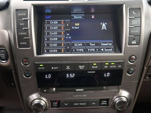 Used 2016 Lexus GX 460 w/ Premium Package AWD/4WD image 8