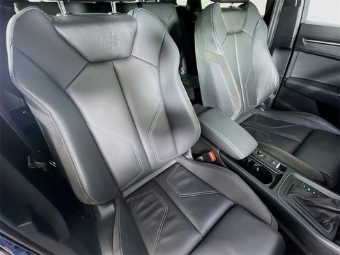 Used 2023 Audi Q3 2.0T Premium image 27