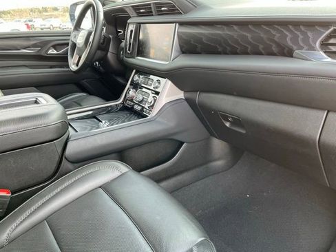 Used 2024 GMC Yukon Denali image 24