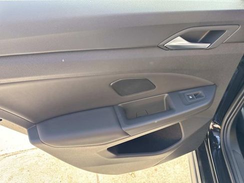 New 2025 Volkswagen GTI SE image 9