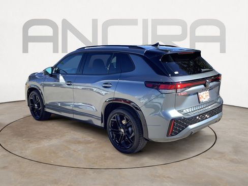 New 2026 Volkswagen Tiguan SE R-Line image 6