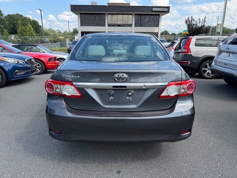 Used 2012 Toyota Corolla L FWD image 5