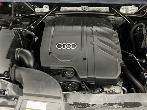 Used 2023 Audi Q5 2.0T Premium w/ Convenience Package AWD/4WD image 28