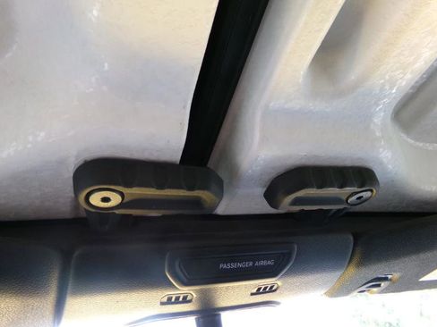 Used 2021 Jeep Wrangler Unlimited Sport image 26