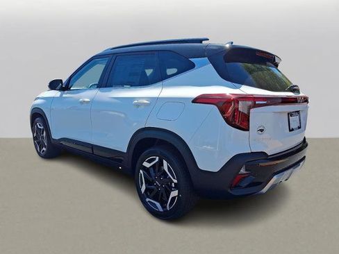 New 2026 Kia Seltos SX image 3