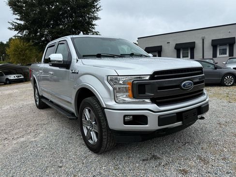 Used 2018 Ford F150 XLT w/ Equipment Group 302A Luxury AWD/4WD image 3