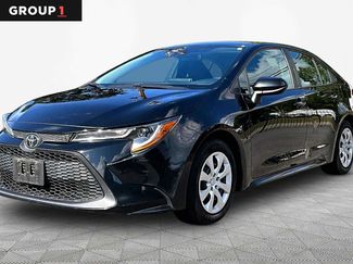 Used 2020 Toyota Corolla LE FWD video 1