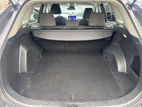 Used 2025 Toyota RAV4 XLE image 54