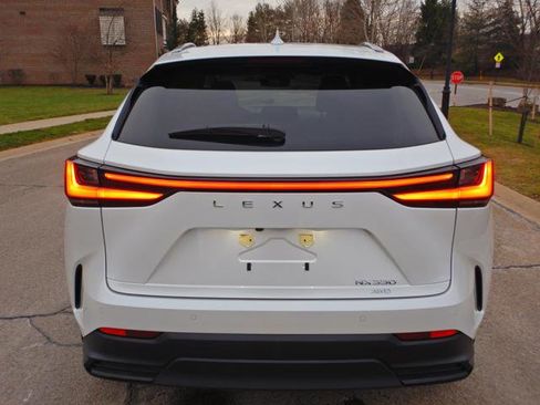 Used 2024 Lexus NX 350 AWD image 12